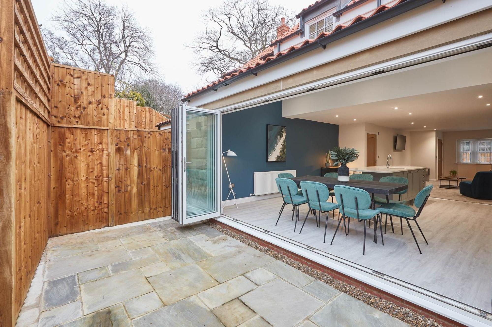 Host & - Iburn House Holiday home