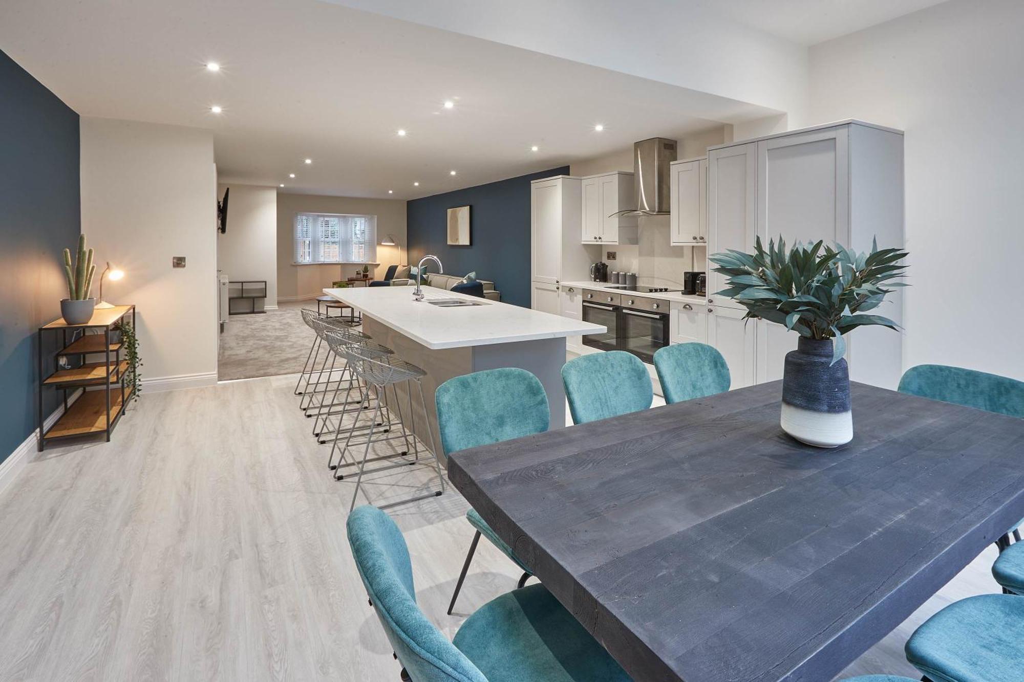 Host & - Iburn House Holiday home *